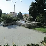 Oda ve Kahvaltı Pansion Klaudija 3*