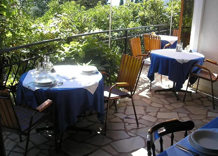 B&B Pansion Klaudija 3*