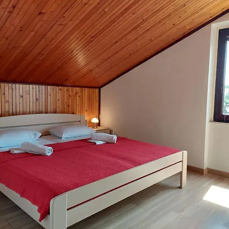 Pansion Klaudija Crikvenica