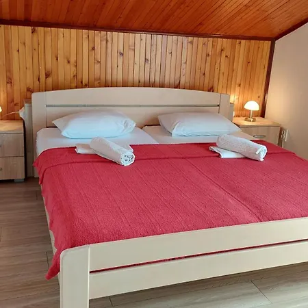 Pansion Klaudija Bed & Breakfast Crikvenica