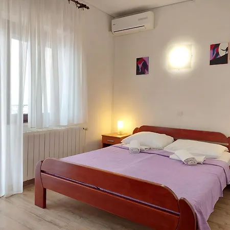 Pansion Klaudija Bed & Breakfast Crikvenica