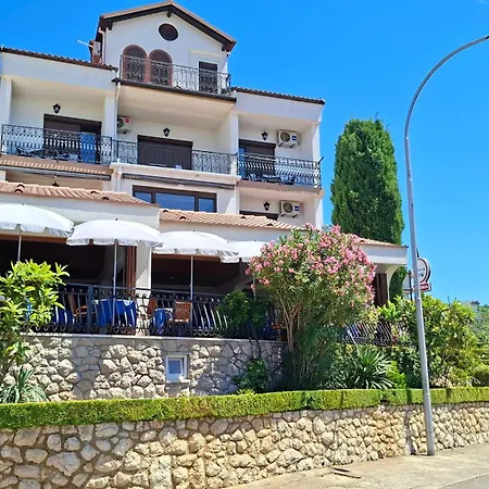 Pansion Klaudija Bed & Breakfast Crikvenica
