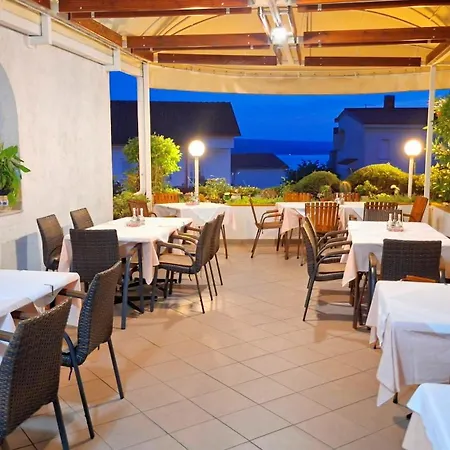 Pansion Klaudija Bed & Breakfast